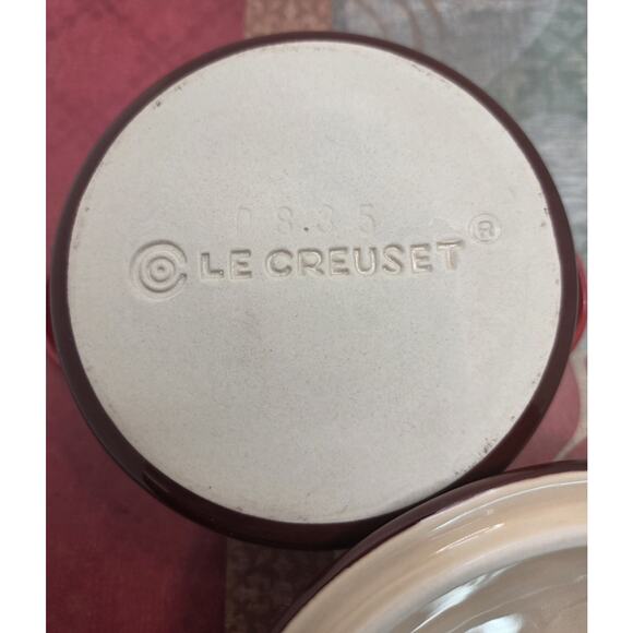 Le Creuset Mini Petite Round Cocottee Cerise Stoneware Red Pot With Lid Perfect - Picture 4 of 7